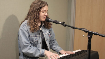 Solo piano and vocal young adult performer